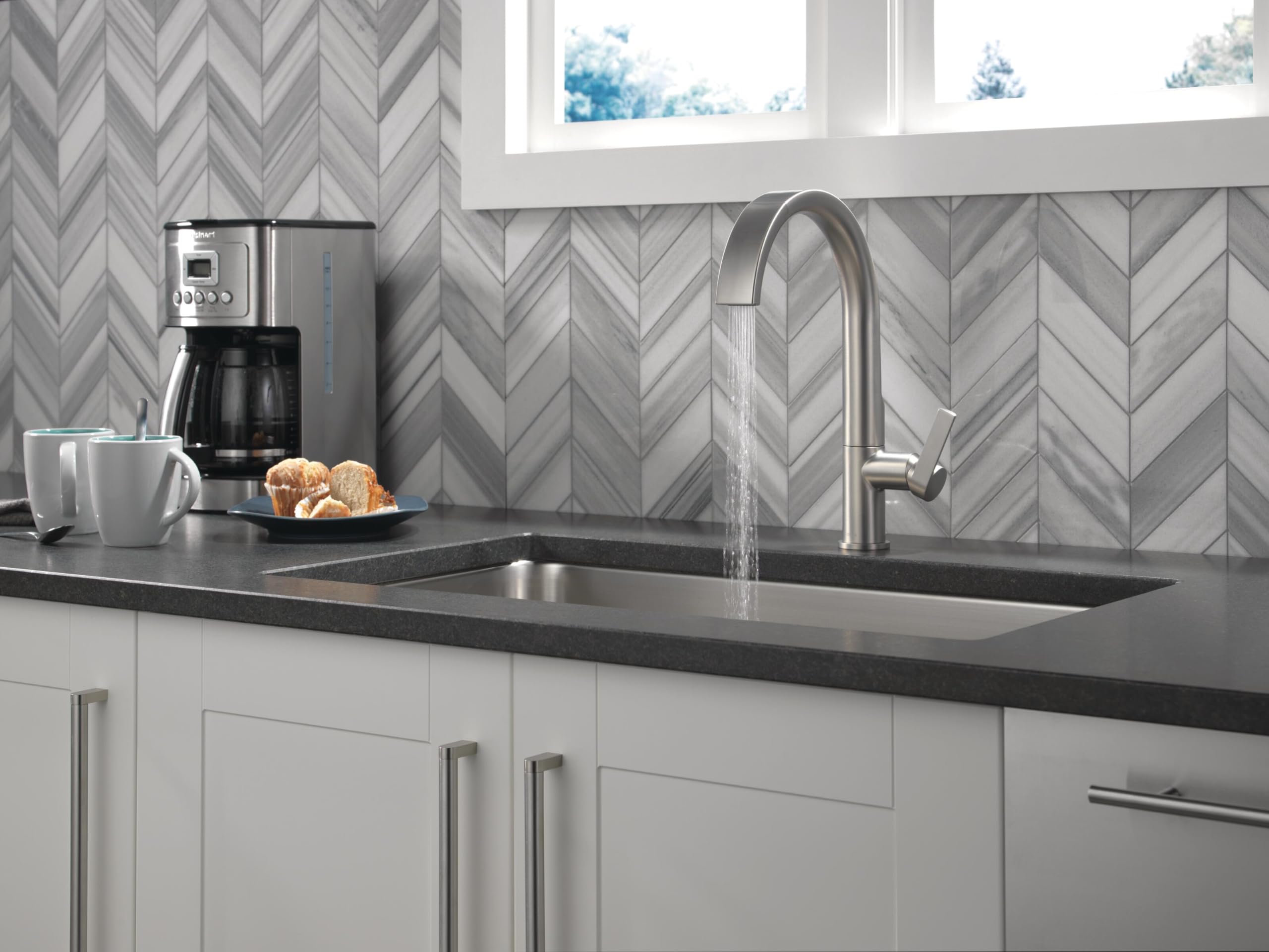 Delta Faucet Keele Spotshield Stainless Kitchen Faucet With Pull Down Sprayer,Kitchen Sink Faucet For Kitchen Sink, Magnetic Doc